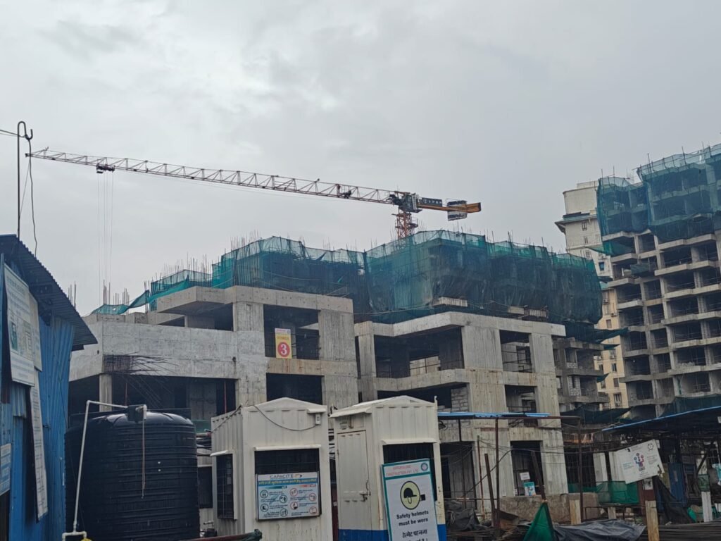 Tower Crane on Rent in Mumbai